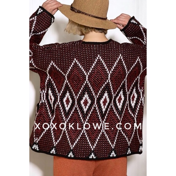 POL Burgundy Diamond Pattern Chunky Knit Cardi Relaxed Fit - Picture 6 of 13
